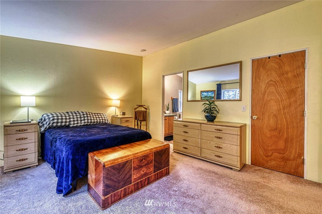 302 East Leffler Loop Road Grapeview, WA 98546 - Photo 8 of 31 Gallery Image 8