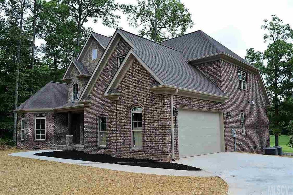 678 Players Ridge Road Hickory, NC 28601 - Photo 2 of 25 Gallery Image 2