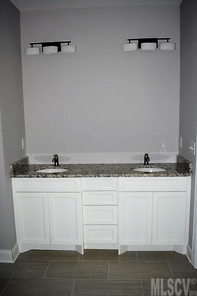 678 Players Ridge Road Hickory, NC 28601 - Photo 5 of 25 Gallery Image 5