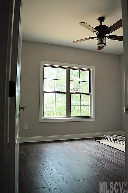 678 Players Ridge Road Hickory, NC 28601 - Photo 9 of 25 Gallery Image 9