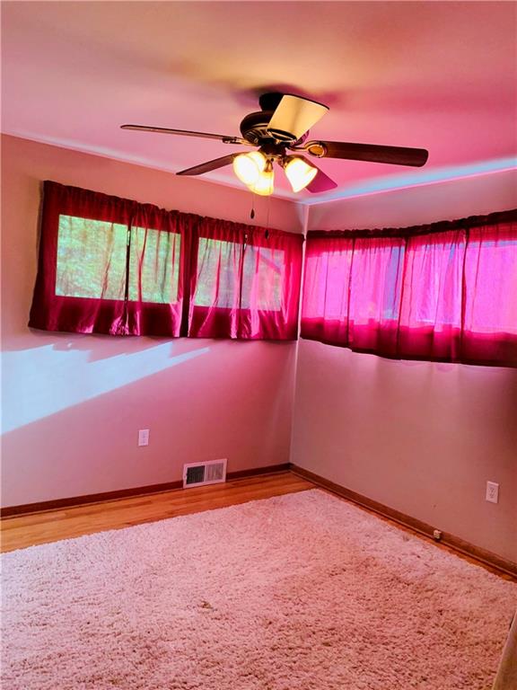 131 Shenango Road New Castle, PA 16105 - Photo 12 of 23 Gallery Image 12