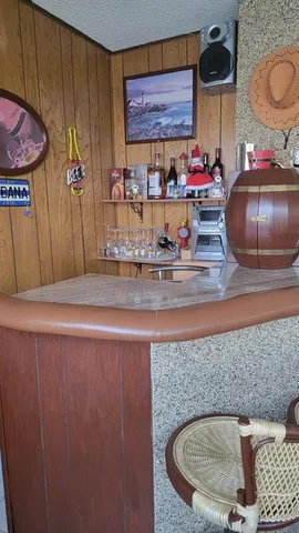 $2,600 | Undisclosed Address, Miami, FL 33179