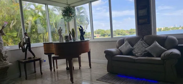 $2,600 | Undisclosed Address, Miami, FL 33179