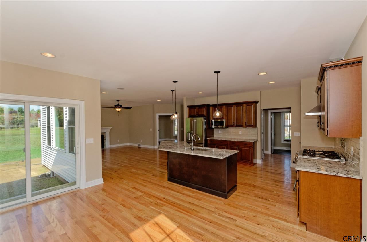 25 Charterpoint Road Colonie, NY 12189 - Photo 16 of 25 Photo 16