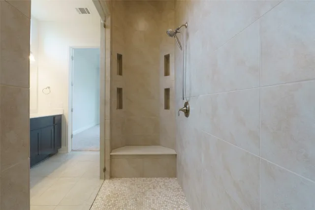 $895,000 | 6708 Kalahari Drive, Austin, TX 78739