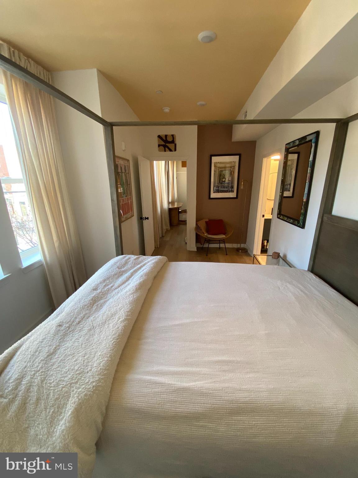 724 South 4th Street, Unit 2R Philadelphia, PA 19147 - Photo 11 of 18