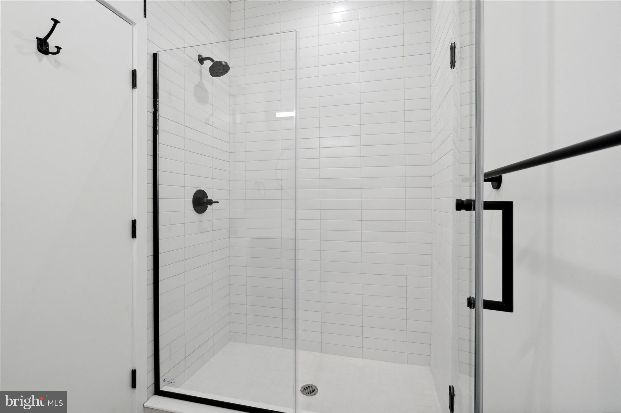 724 South 4th Street, Unit 2R Philadelphia, PA 19147 - Photo 14 of 18