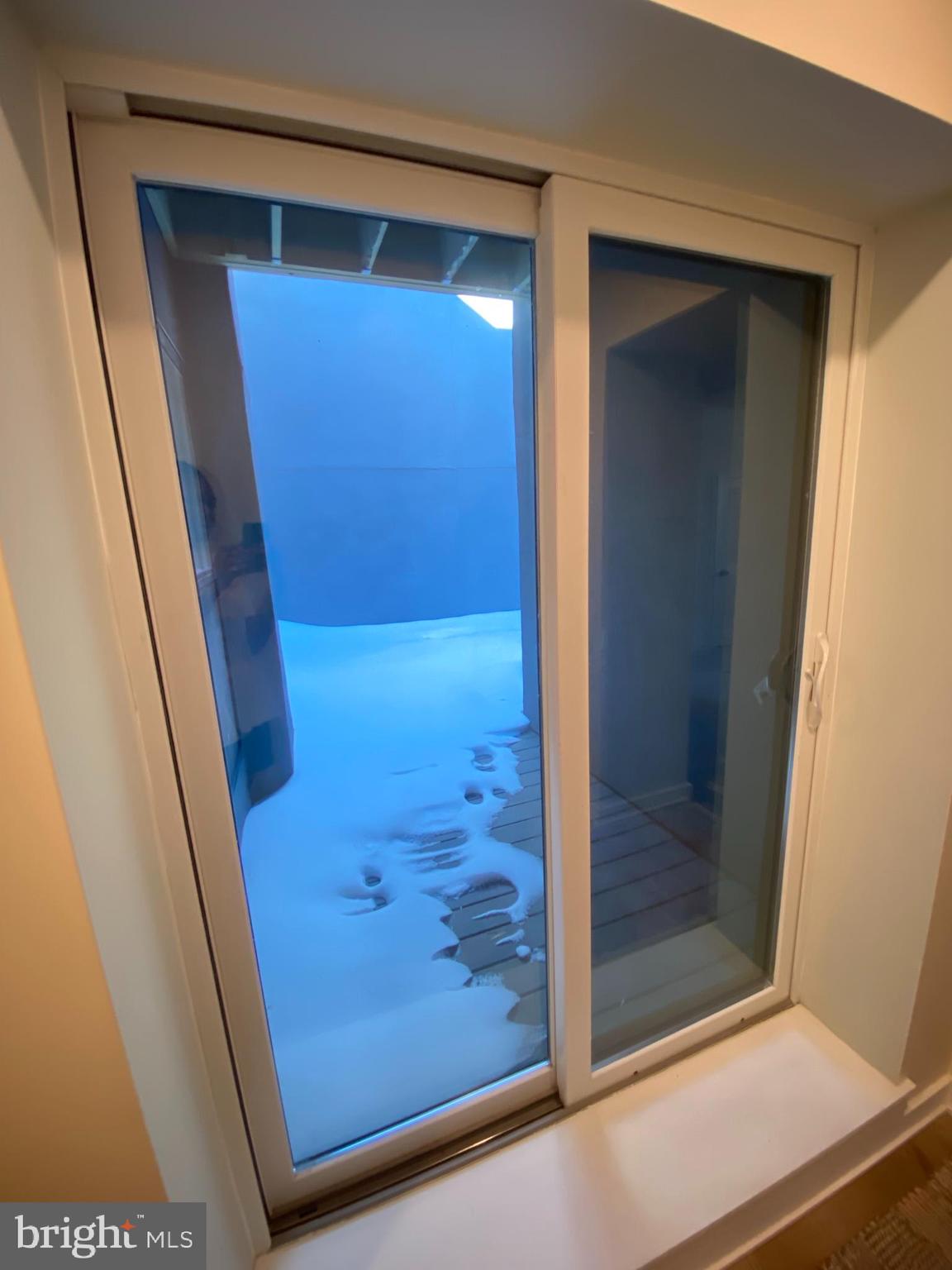 724 South 4th Street, Unit 2R Philadelphia, PA 19147 - Photo 15 of 18