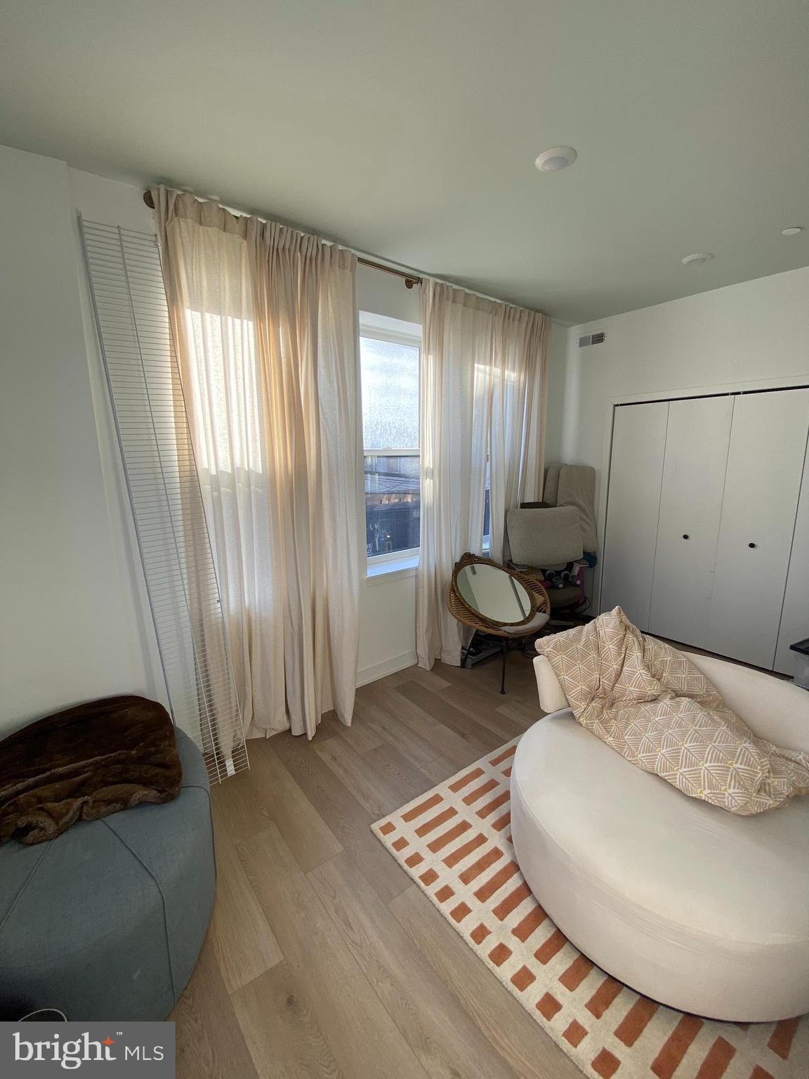 724 South 4th Street, Unit 2R Philadelphia, PA 19147 - Photo 7 of 18