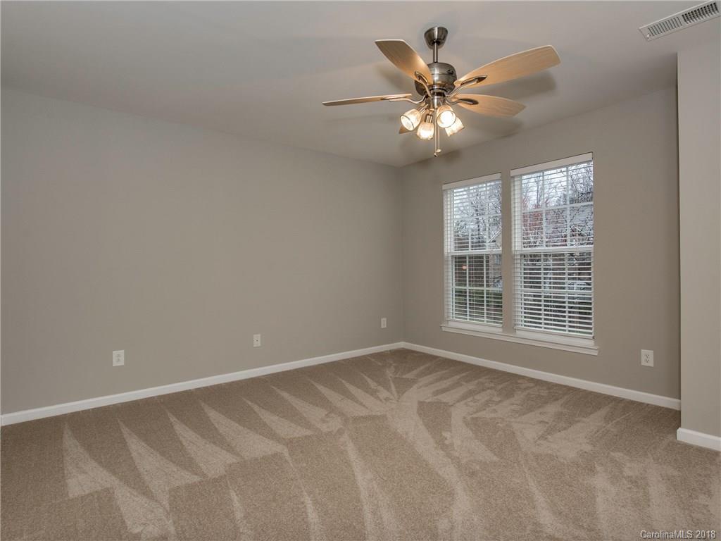 4854 Prosperity Ridge Road, Unit 127 Charlotte, NC 28269 - Photo 18 of 25 Gallery Image 18