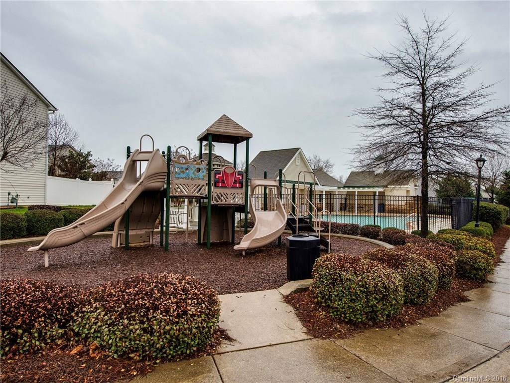 4854 Prosperity Ridge Road, Unit 127 Charlotte, NC 28269 - Photo 24 of 25 Gallery Image 24