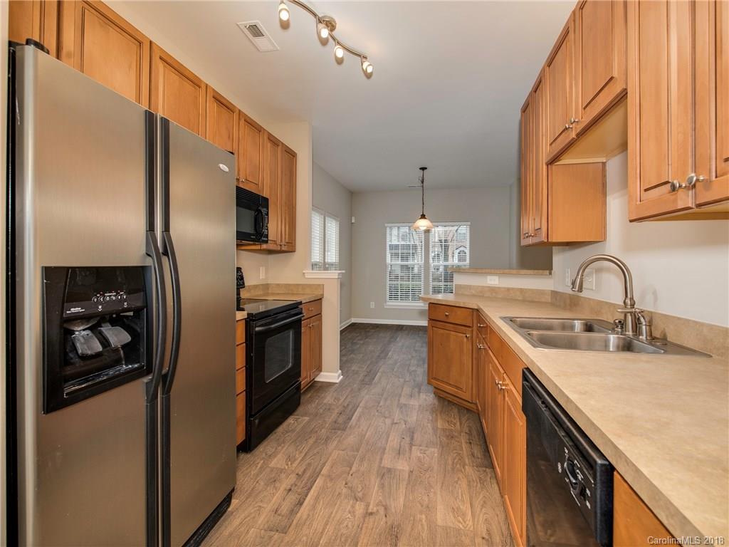 4854 Prosperity Ridge Road, Unit 127 Charlotte, NC 28269 - Photo 7 of 25 Gallery Image 7