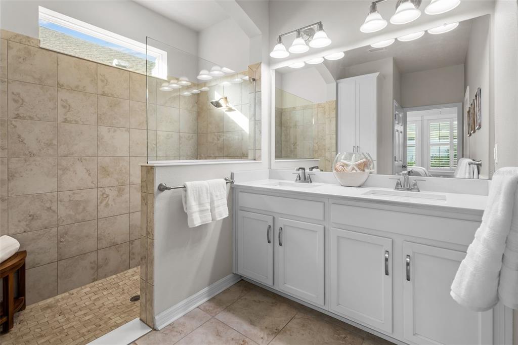 15166 Renaissance Avenue Odessa, FL 33556 - Photo 12 of 45