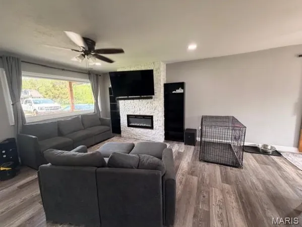 $189,500 | 4836 Highway M Poplar Bluff, Poplar Bluff, MO 63901