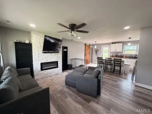$189,500 | 4836 Highway M Poplar Bluff, Poplar Bluff, MO 63901