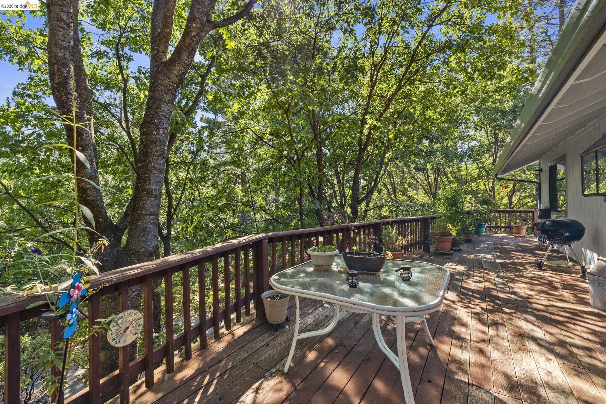 24043 Hitching Post Road Sonora, CA 95370 - Photo 26 of 33