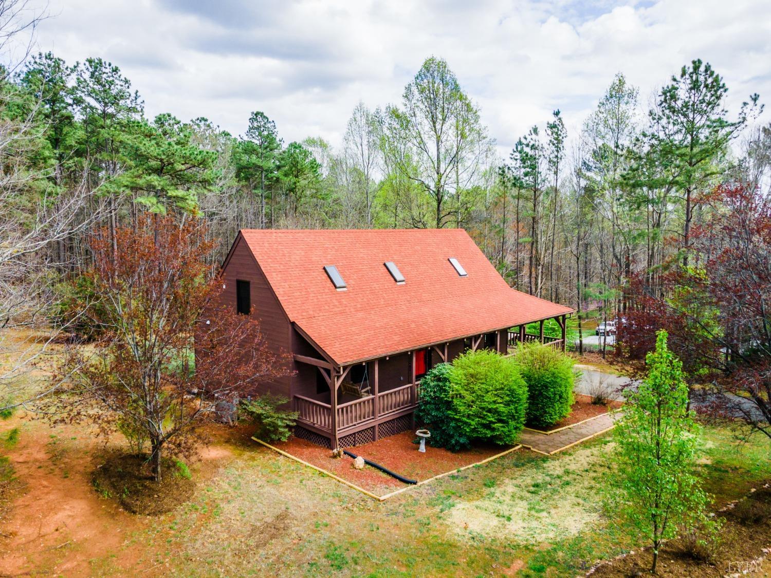 195 Woodland Road Appomattox, VA 24522 - Photo 1 of 42 Gallery Image 1