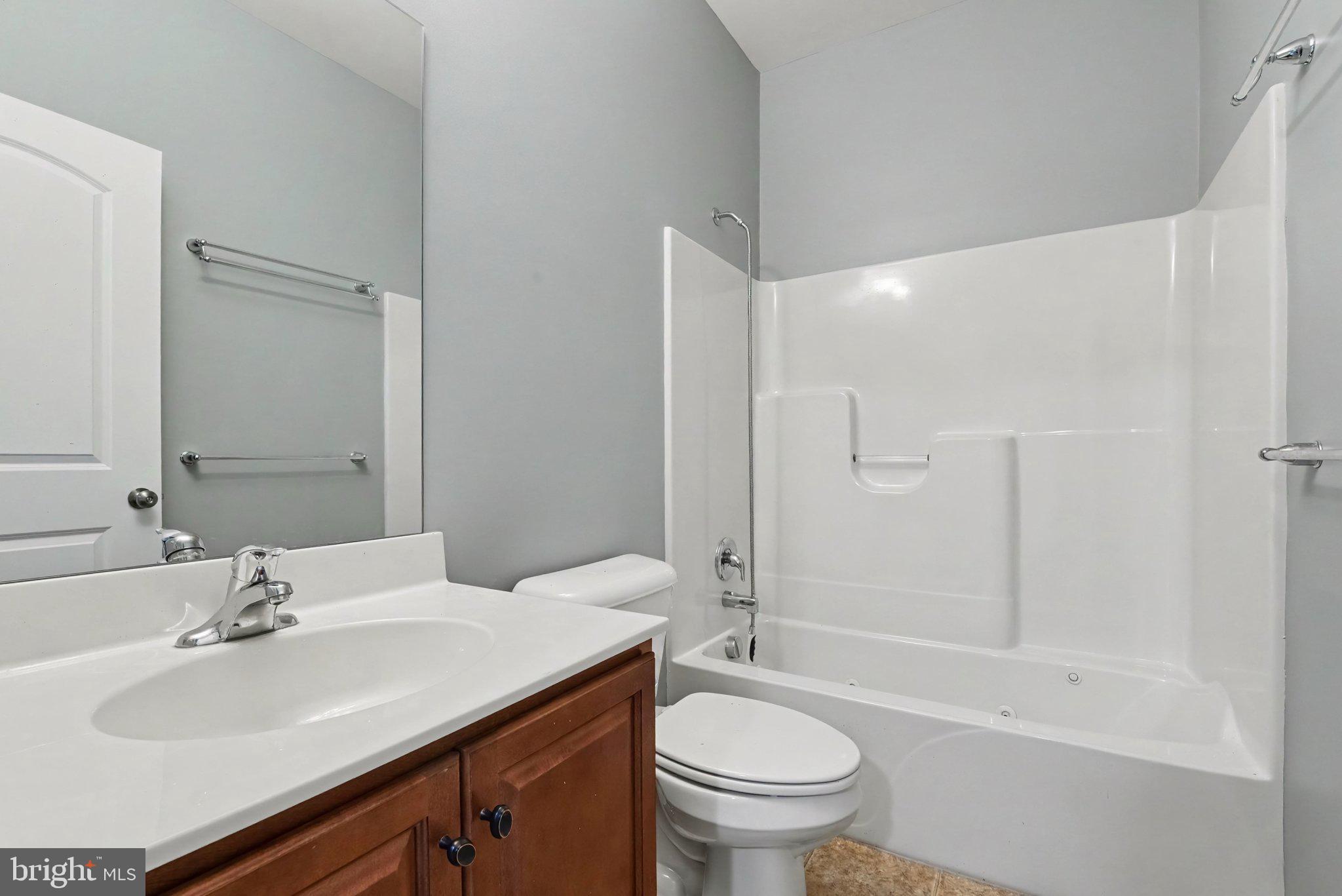 420 Cornman Road Carlisle, PA 17013 - Photo 22 of 28 Primary Bath