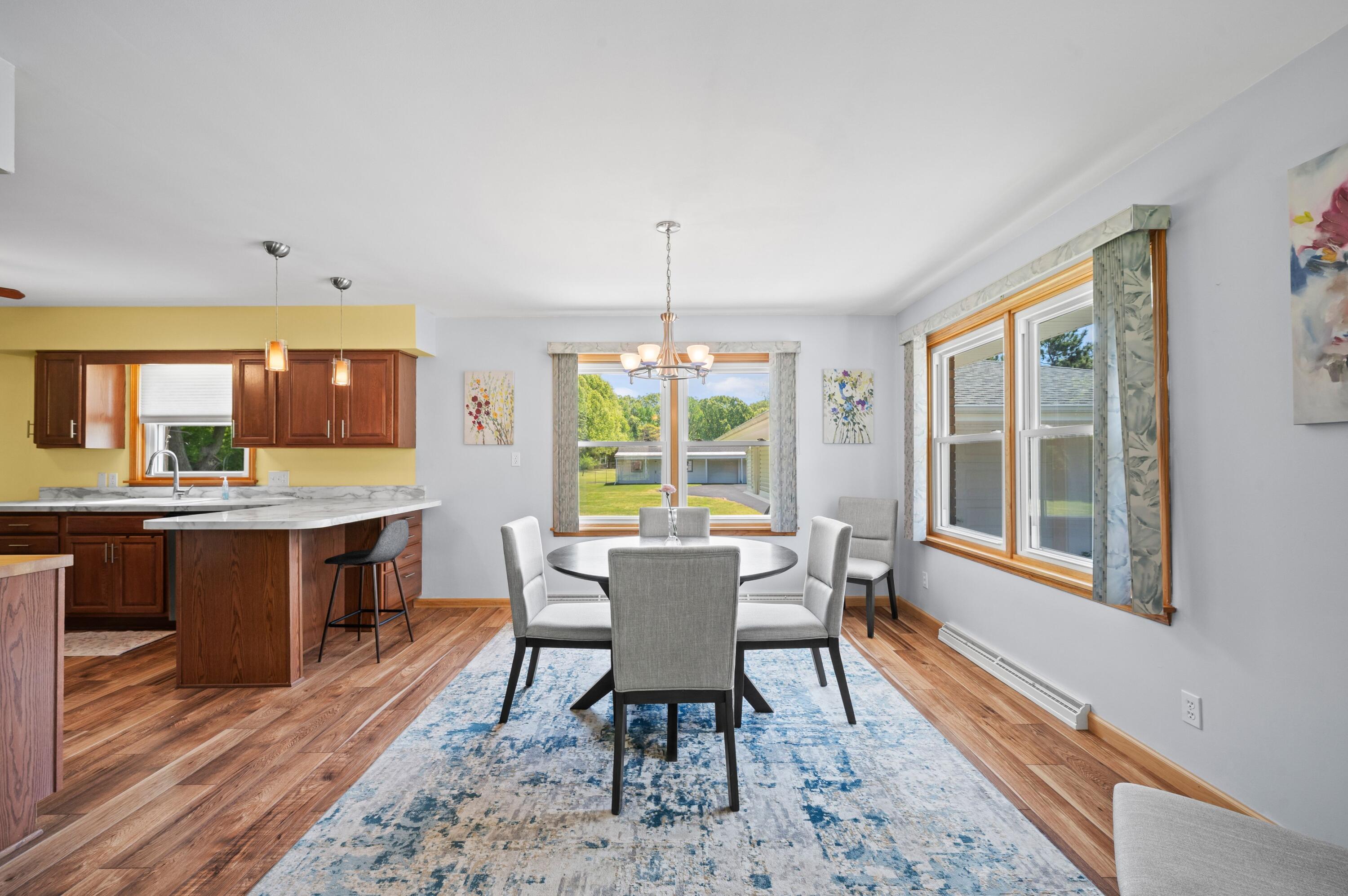 2225 Maple Path St. Joseph, MI 49085 - Photo 10 of 57 14DSC_5580