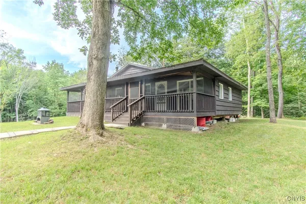 $184,000 | 672 Pinckney Road, Pinckney, NY 13626