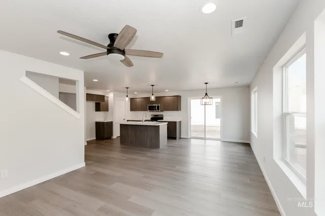 $364,990 | 218 Moose Street, Horseshoe Bend, ID 83629