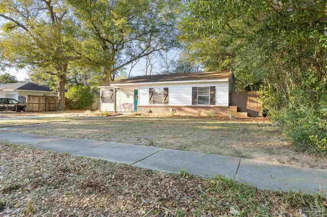 $224,900 | 904 East Texar Drive, Pensacola, FL 32503