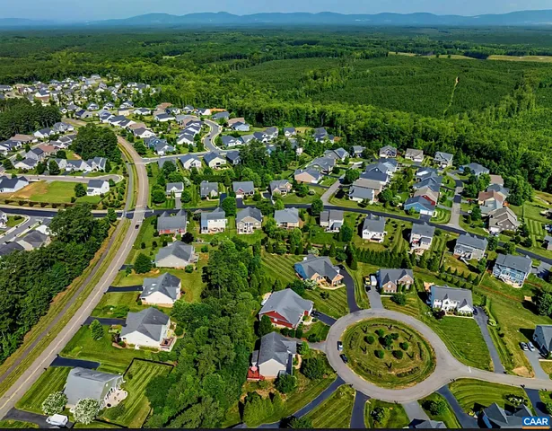 $739,000 | 2 Forest Court, Zion Crossroads, VA 22942