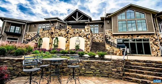 $739,000 | 2 Forest Court, Zion Crossroads, VA 22942