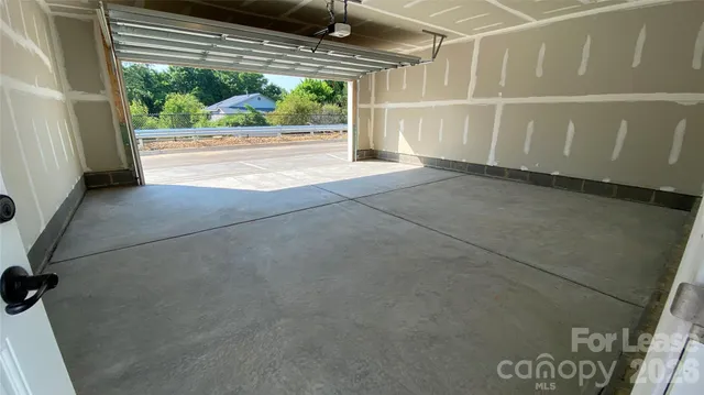 a view of a garage