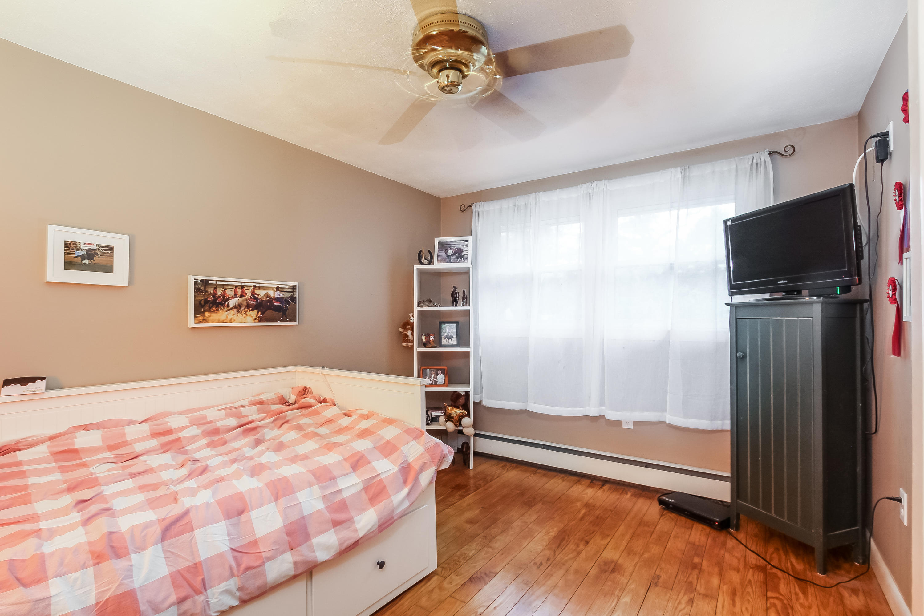 28 Boardley Road Sandwich, MA 02563 - Photo 12 of 27 012-photo--6552042