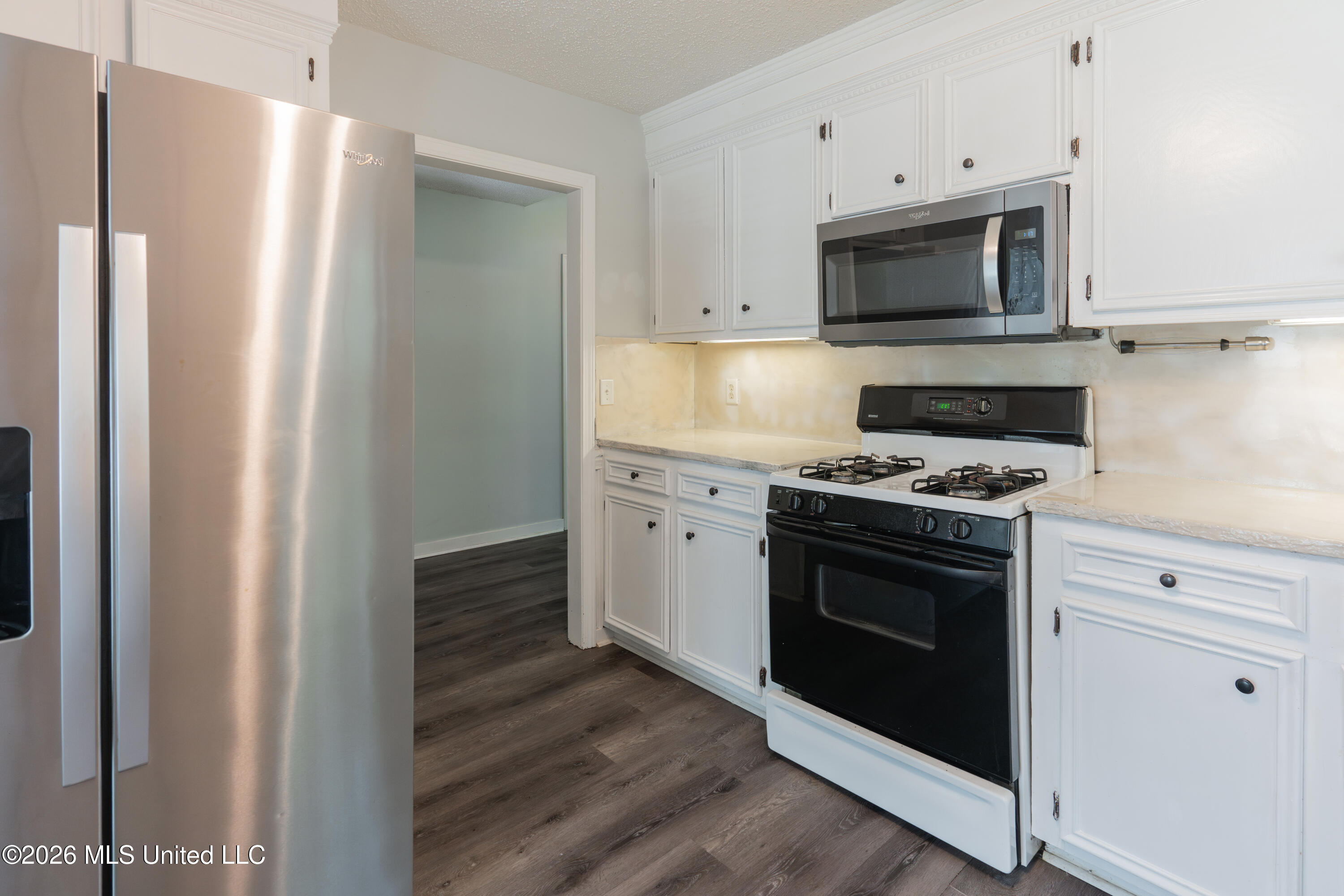 107 Yorkshire Cove Clinton, MS 39056 - Photo 12 of 59 12-Kitchen