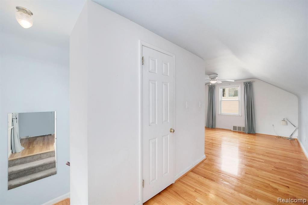 3047 Wakefield Road Berkley, MI 48072 - Photo 17 of 30