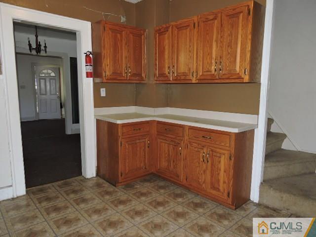 1801 Rutherford Street Rahway, NJ 07065 - Photo 2 of 10