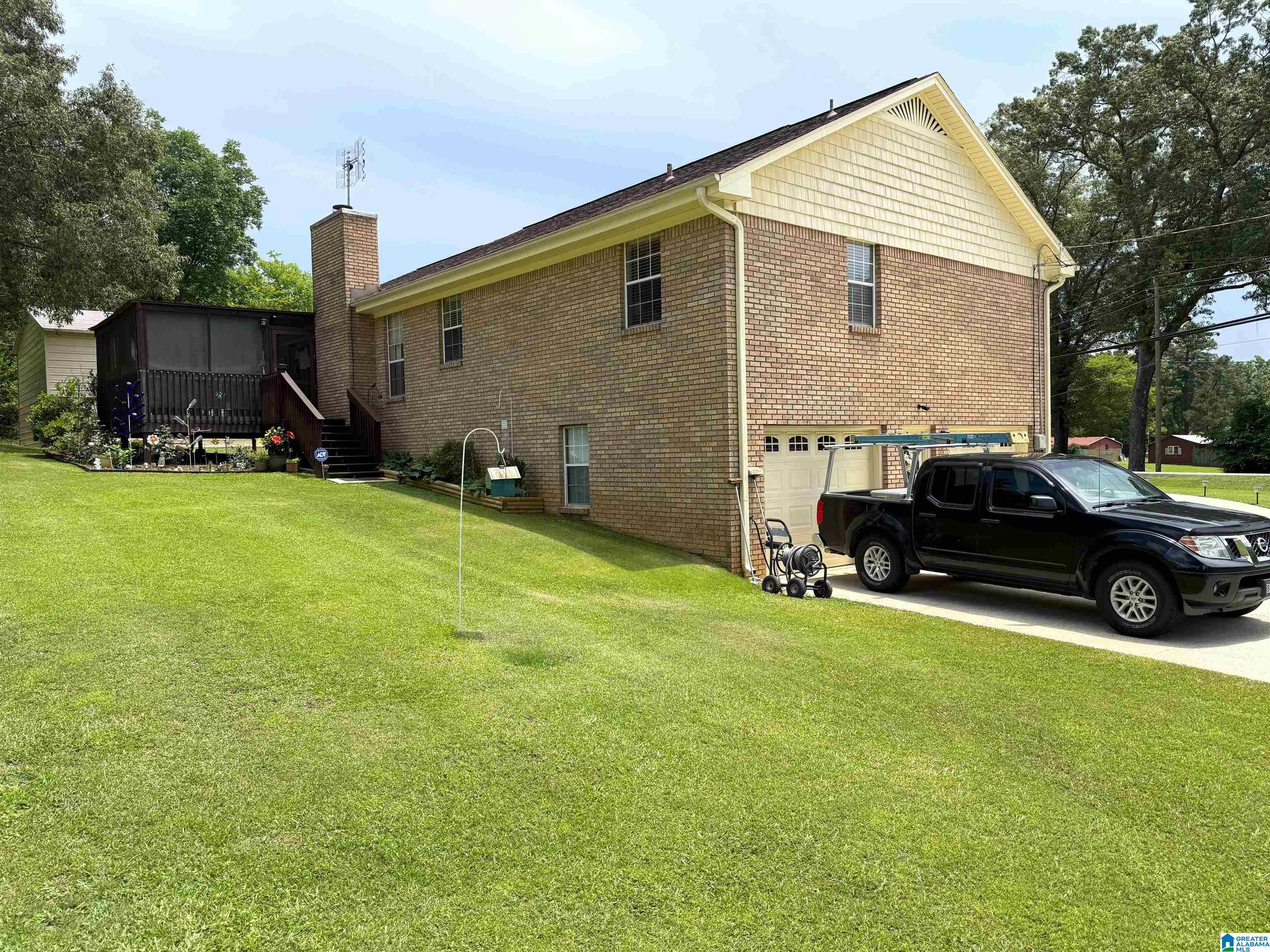 5927 Overlook Road Mount Olive, AL 35117 - Photo 4 of 48