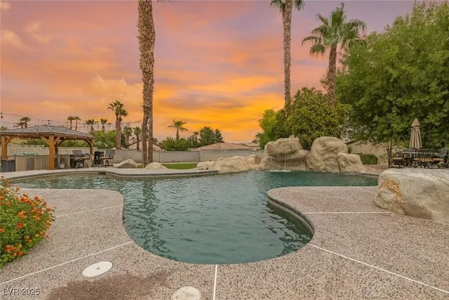 $1,129,000 | 5321 North Durango Drive, Las Vegas, NV 89149