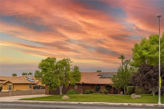 $1,129,000 | 5321 North Durango Drive, Las Vegas, NV 89149