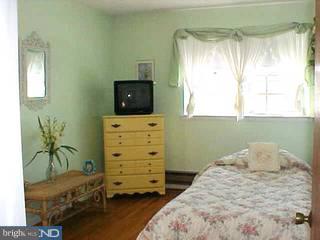1311 Cherry Tree Road Aston, PA 19014 - Photo 6 of 6