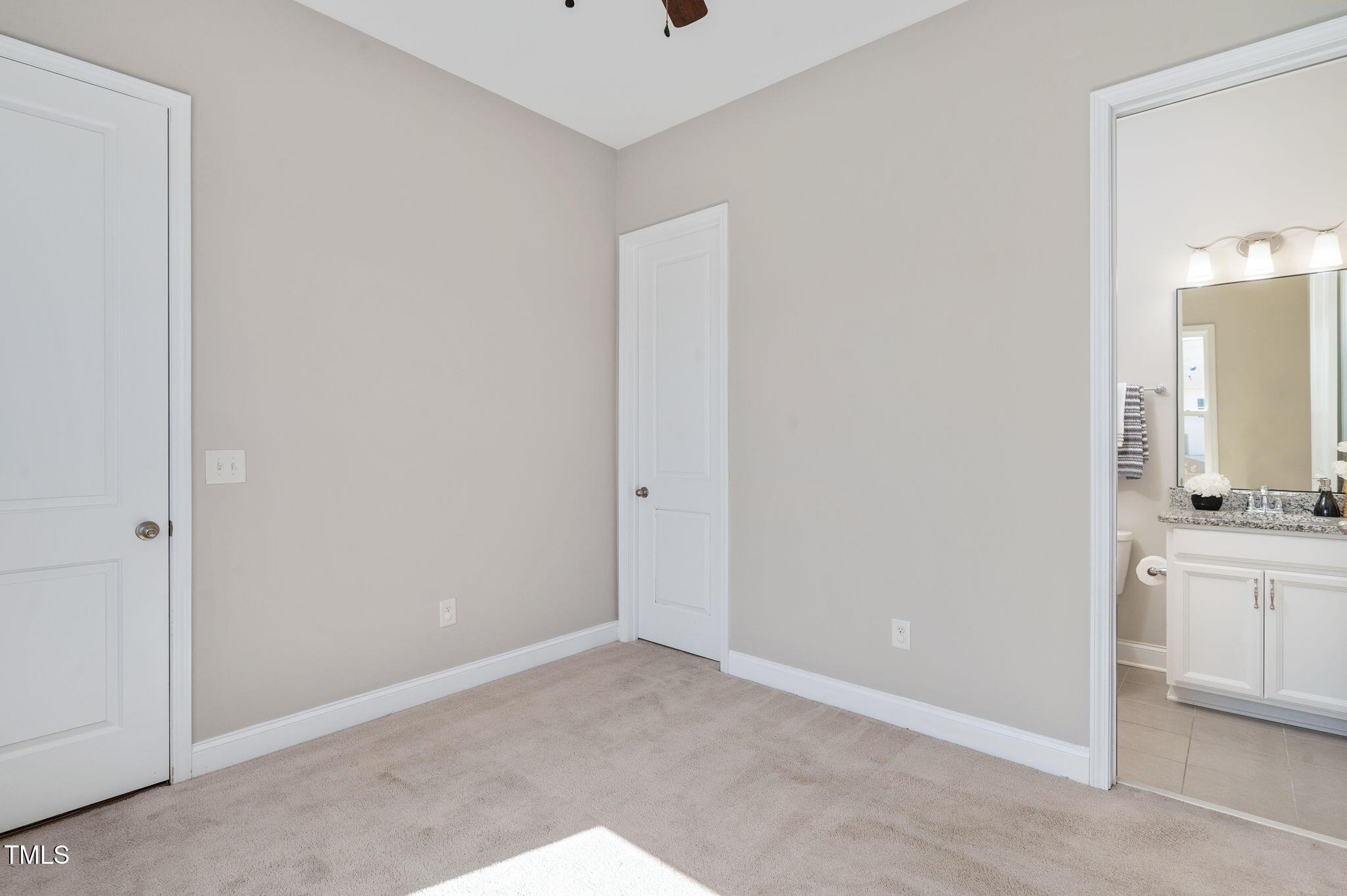 715 White Oak Pond Road Apex, NC 27523 - Photo 18 of 47 715 White Oak Pond Road Apex NC_JRKnowle