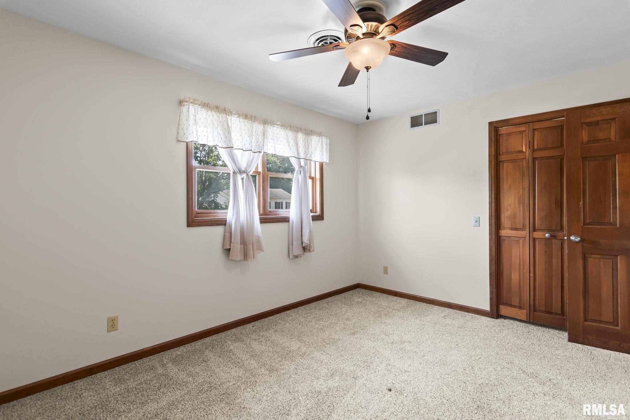 2529 Wydown Avenue Springfield, IL 62704 - Photo 28 of 52