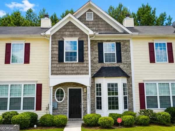 $1,600 | 1704 Camden Forrest Trail, Riverdale, GA 30296
