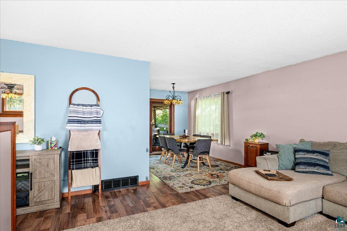1919 West Arrowhead Road Duluth, MN 55811 - Photo 8 of 39 Gallery Image 8