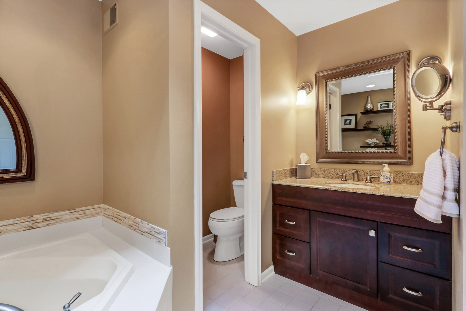 535 Cross Road Gurnee, IL 60031 - Photo 22 of 46