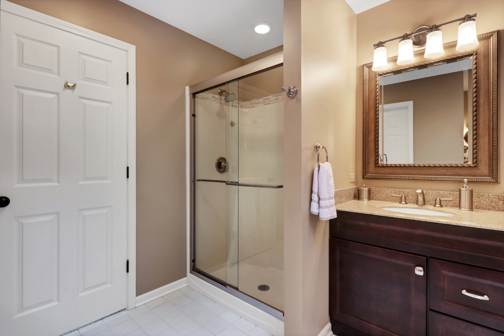 535 Cross Road Gurnee, IL 60031 - Photo 23 of 46