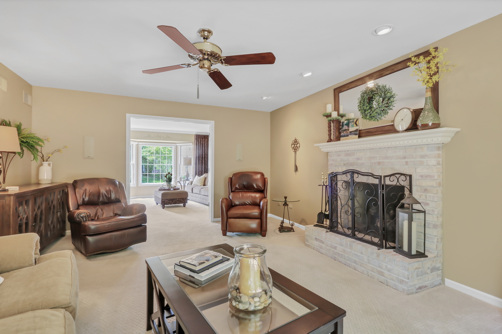 535 Cross Road Gurnee, IL 60031 - Photo 10 of 46