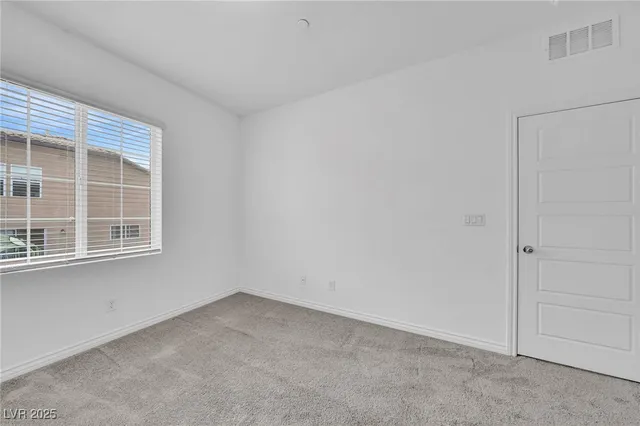 $2,050 | 25 Barbara Lane, Unit 80, Las Vegas, NV 89183