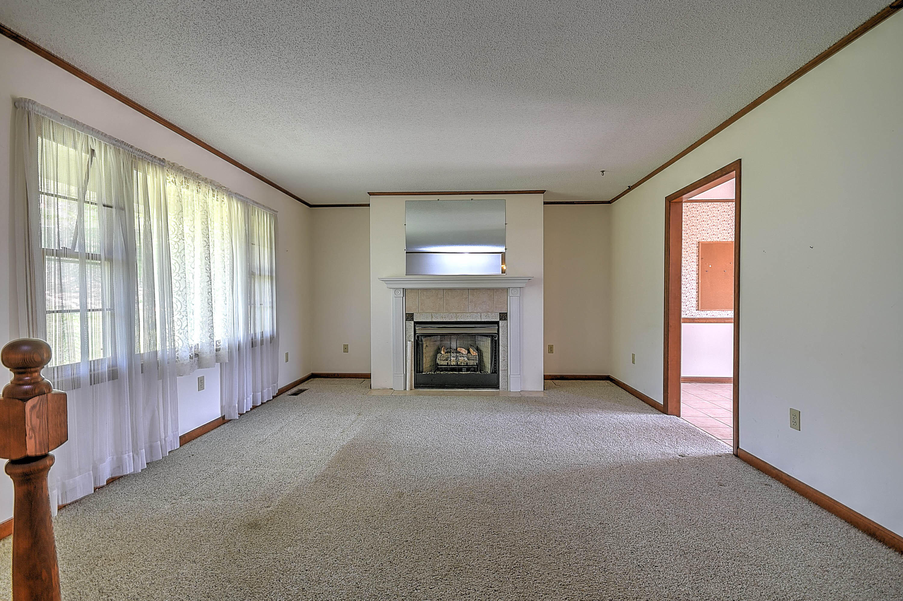 250 Sunset Drive Abingdon, VA 24210 - Photo 4 of 29 Sunset-7