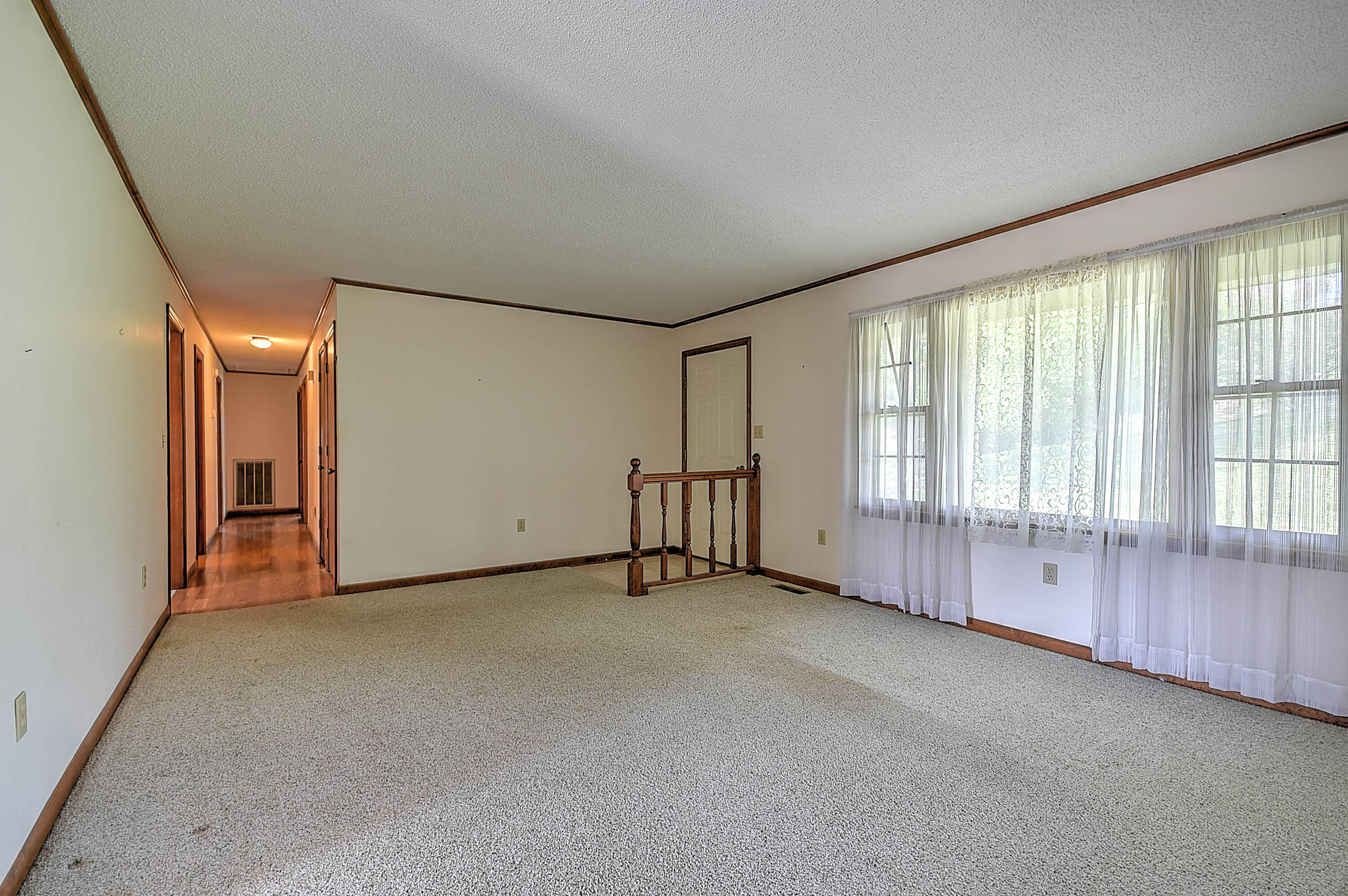 250 Sunset Drive Abingdon, VA 24210 - Photo 6 of 29 Sunset-9