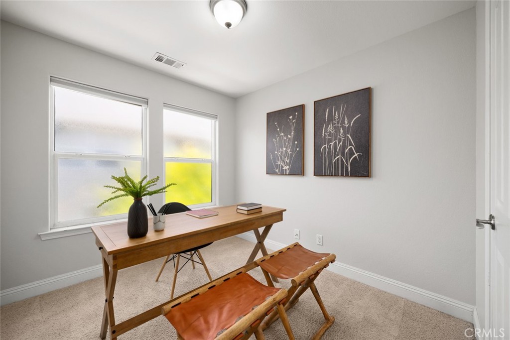 1012 La Costa Court Atascadero, CA 93422 - Photo 16 of 21 a view of a living room and dining room