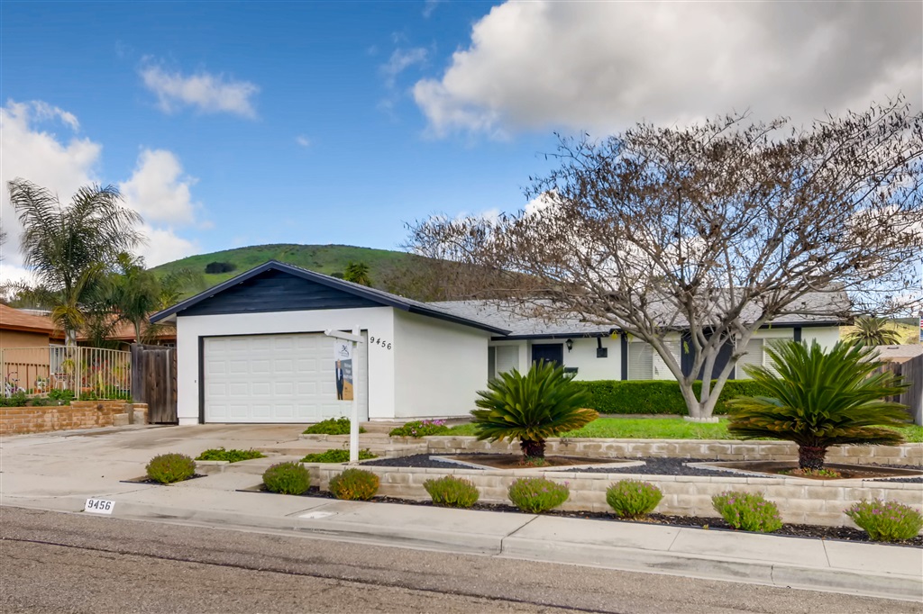 9456 Lake Canyon Road Santee, CA 92071 - Photo 2 of 25