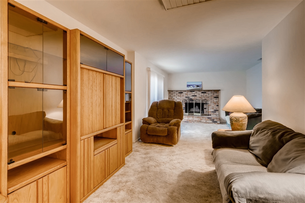 9456 Lake Canyon Road Santee, CA 92071 - Photo 4 of 25